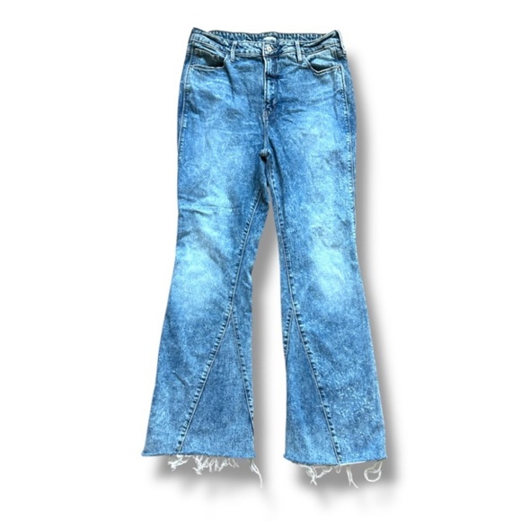 Old Navy Extra High Rise Blue Acid Wash Flare Jeans Women's Size 14 NWOT Boho - Picture 1 of 14